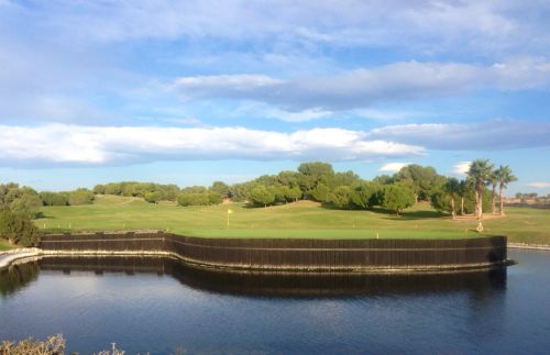 LO ROMERO GOLFOK.JPG