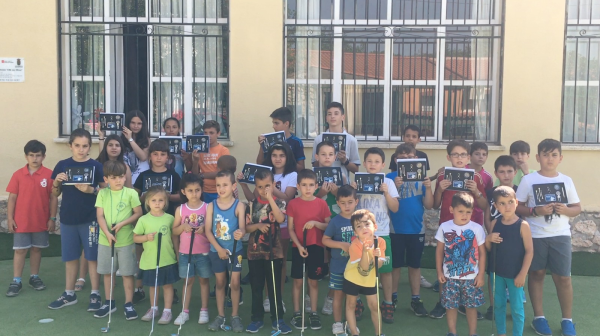 Regalos Tour Europeo alumnos CRA Los Olivos.png